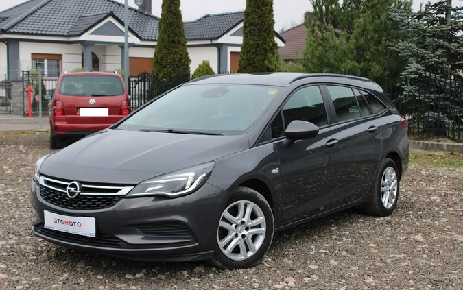 Opel Astra cena 31900 przebieg: 285000, rok produkcji 2016 z Płock małe 781